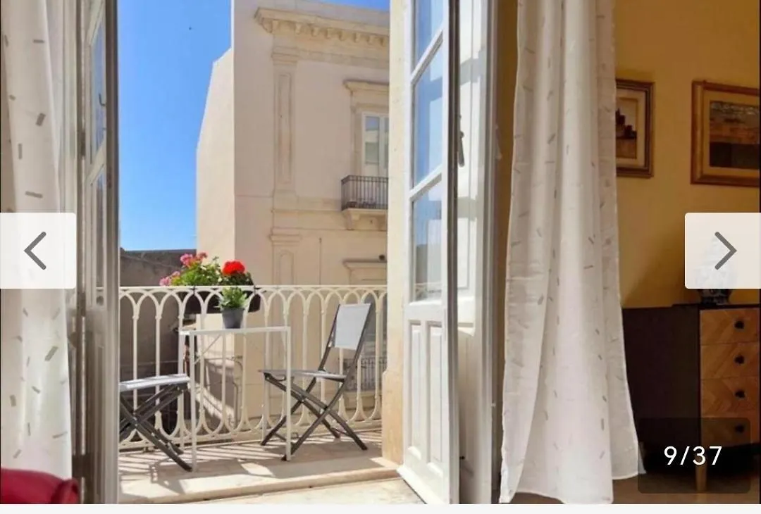 Bed & Breakfast Mille E Una Notte House Syracuse